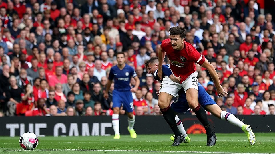 Man Utd 4-0 Chelsea: Harry Maguire đã nâng cấp hàng thủ Quỷ đỏ ra sao? - Bóng Đá