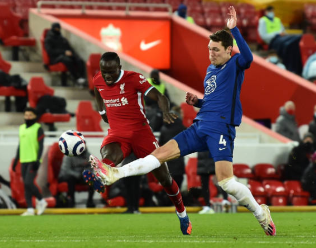 Không phải Mount, Carragher chỉ ra cái tên xuất sắc của Chelsea trận Liverpool - Bóng Đá