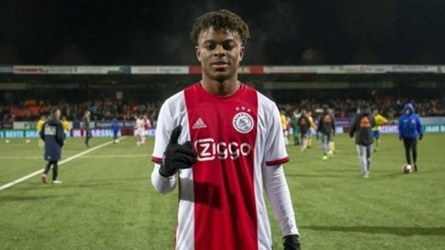 Xếp hạng 10 cái tên có thể rời Arsenal hè này (P2) - Bóng Đá