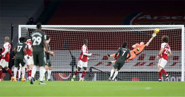 Bruno nói thẳng 1 sự thật với Fred sau trận hòa trước Arsenal - Bóng Đá