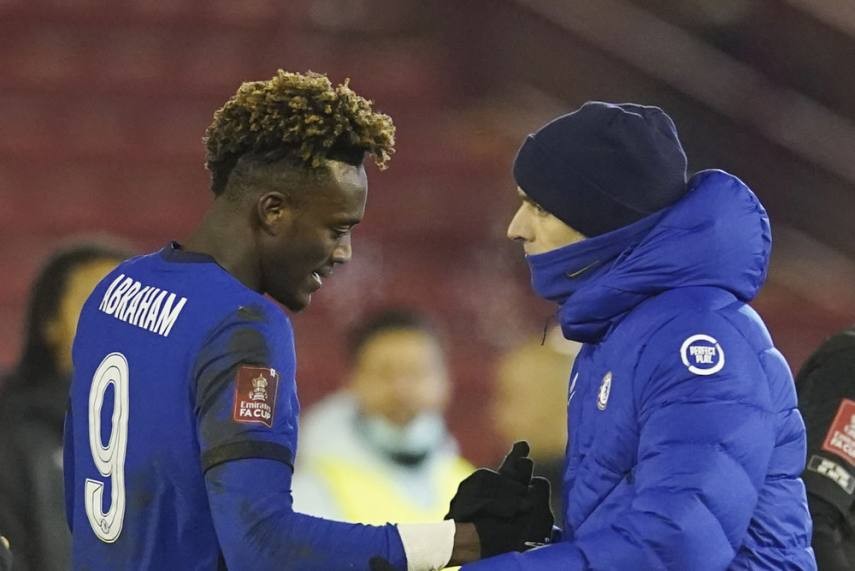 HLV Tuchel lý giải việc không đăng ký Abraham ở trận gặp Man Utd - Bóng Đá