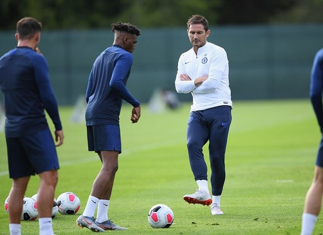 Ảnh tập Chelsea tại Ireland (Daily Mail) - Bóng Đá