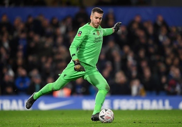 ‘Never want to see him in our shirt again’ – These Manchester United fans blast star’s ‘shocking’ performance vs Wolves - Bóng Đá