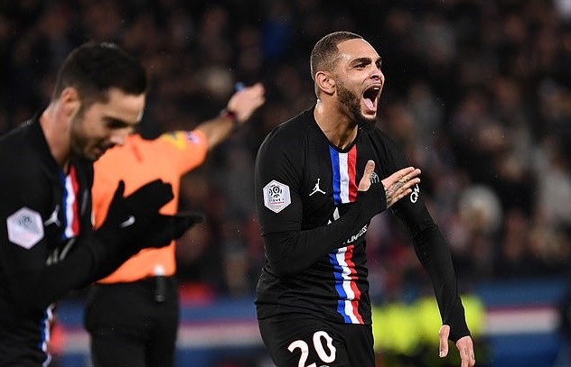 Sinh nhật Michail Antonio - Bóng Đá