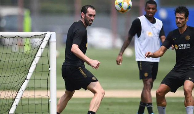 Chelsea set to compete with Man City in race to sign Marseille starlet Boubacar Kamara dubbed the 'new Thiago Silva' - Bóng Đá