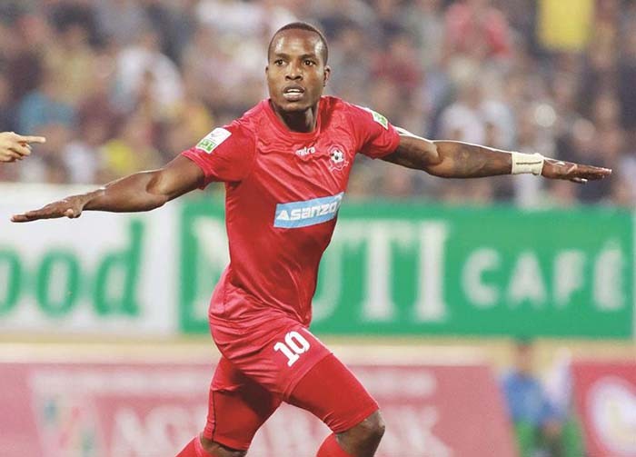 FRED PLANS TO REPAY 'COOL' SOLSKJAER - Bóng Đá