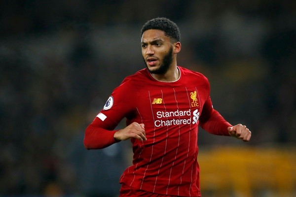 Ảnh Liverpool hành quân sang Istanbul - Bóng Đá