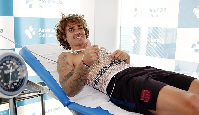 Phòng thay đồ MU nghĩ gì về tương lai Pogba - Bóng Đá