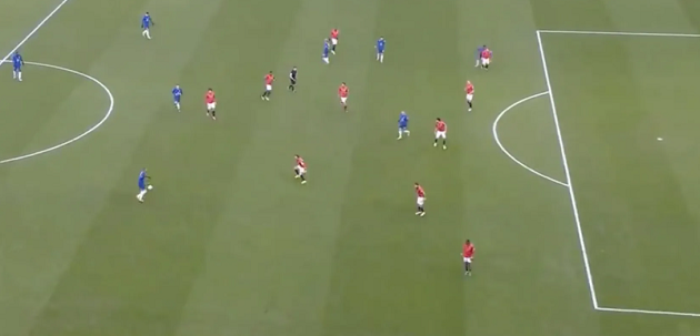 A closer look at Ziyech's lovely looped assist for Hudson-Odoi goal - Bóng Đá