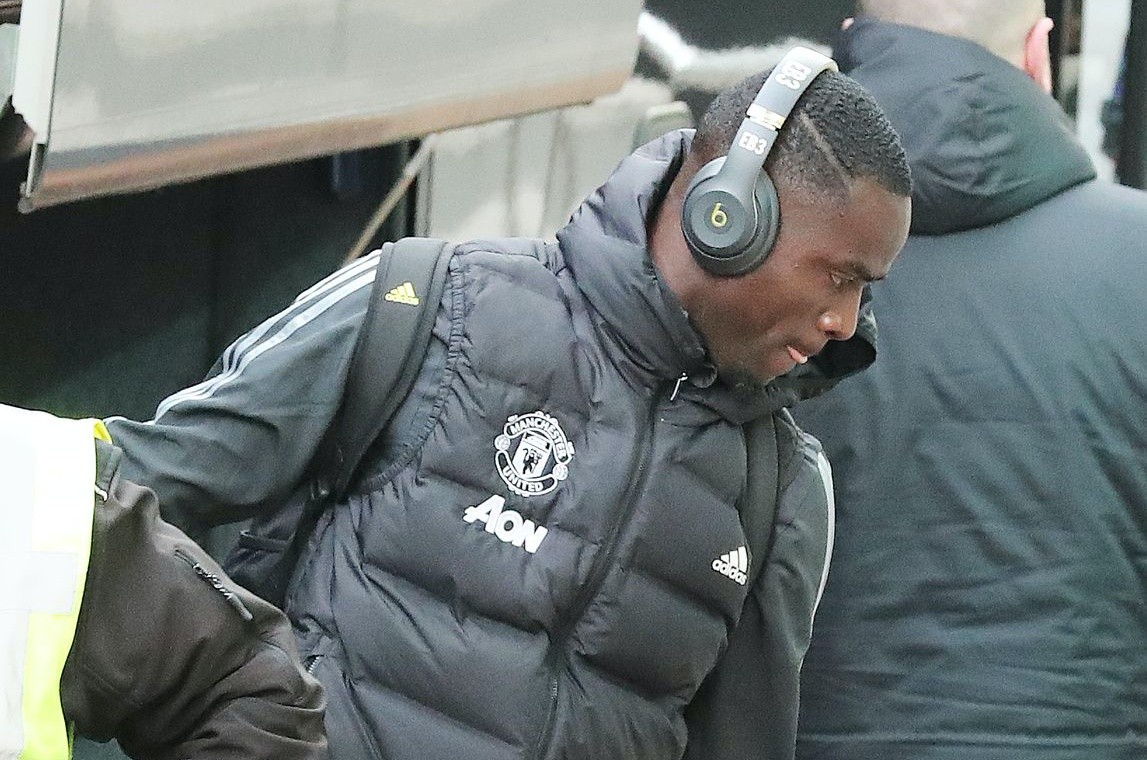 Ảnh Man Utd tới khách sạn - Bóng Đá