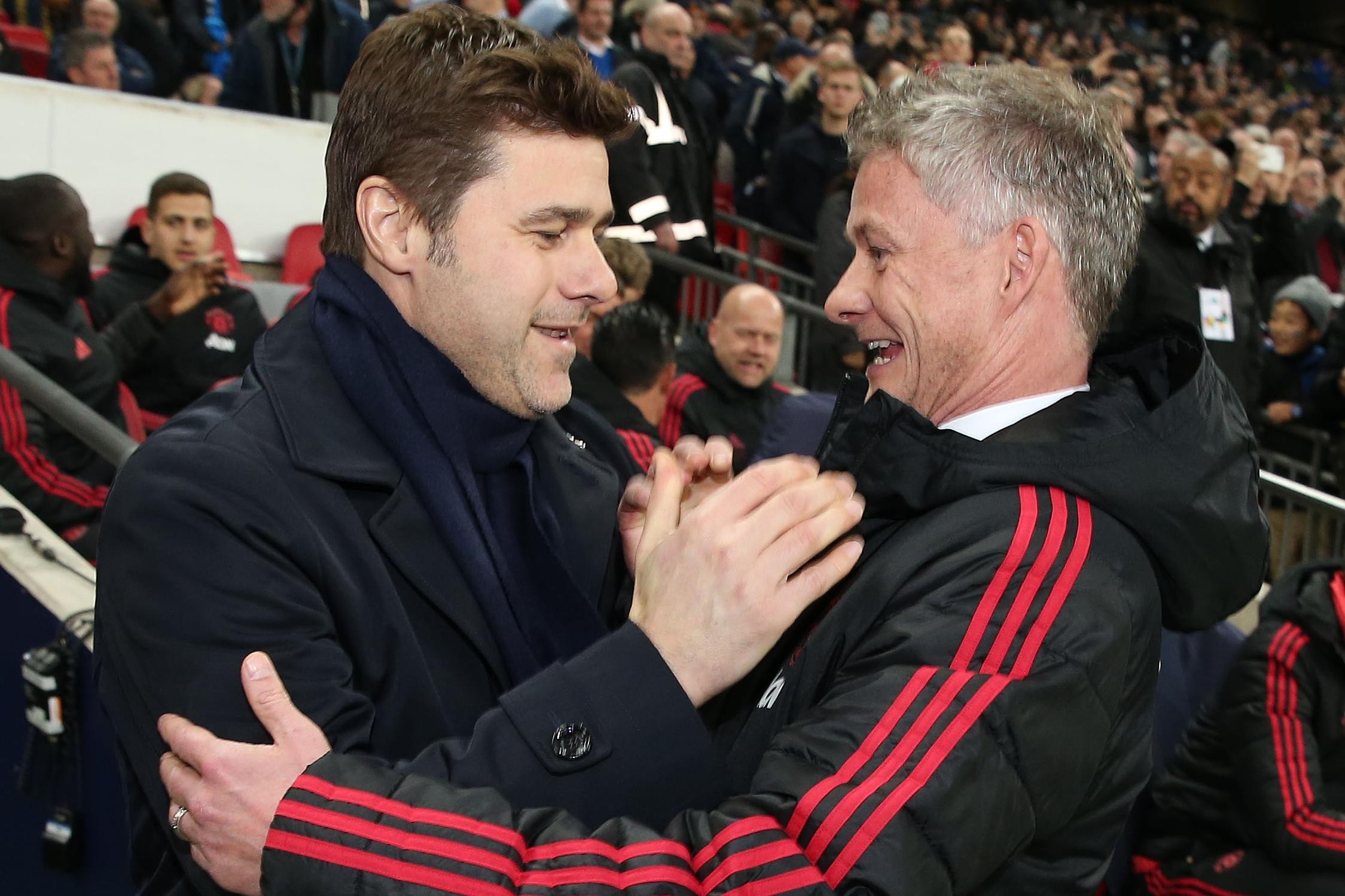 Tottenham đại loạn, cơ hội cho Man Utd rút ruột 2 