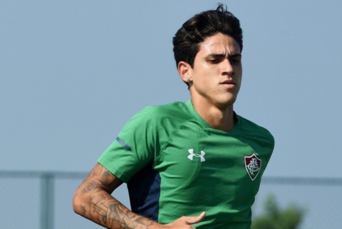 CHÍNH THỨC: Fiorentina chiêu mộ Pedro - Bóng Đá