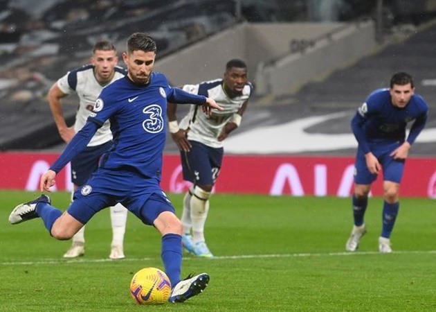 Jorginho explains why he ditched controversial penalty technique in Chelsea win at Spurs - Bóng Đá
