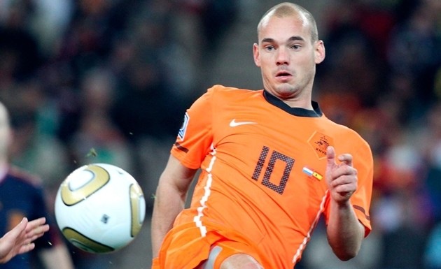 Ra mắt trong giai đoạn 2000 - 2009, ai là người có số lần khoác áo ĐT Hà Lan nhiều nhất? - Bóng Đá