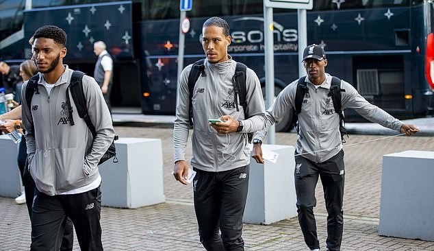 Sanchez chấm dứt chuỗi 16 trận 