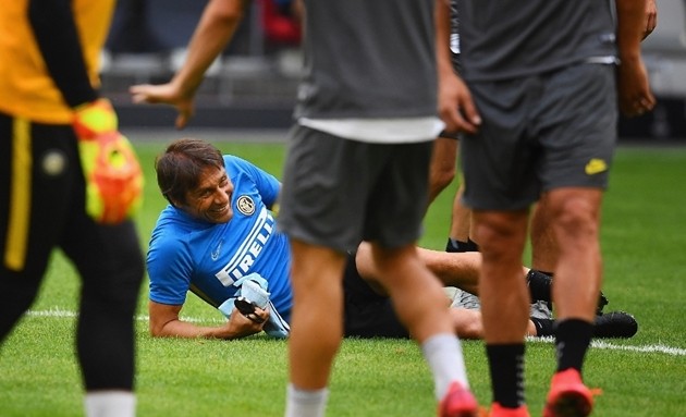 Inter Milan tập trước trận gặp Leverkusen - Bóng Đá