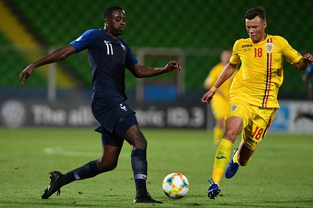 ảnh: U21 Pháp - Romania bắt tay, U21 ý bị loại cay đắng - Bóng Đá