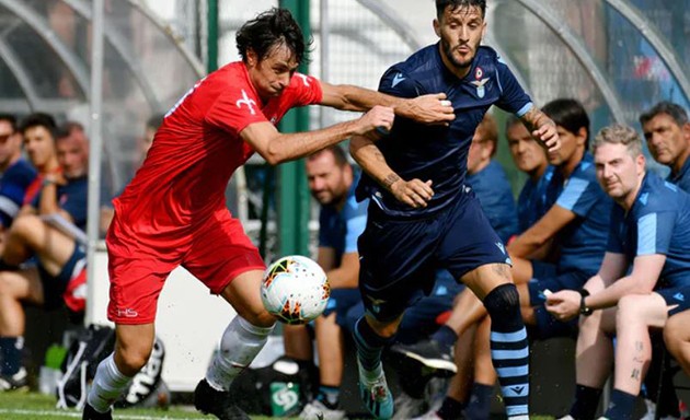 Thi đấu bạc nhược, bom xịt của Real vẫn lọt vào tầm ngắm của 3 CLB - Bóng Đá