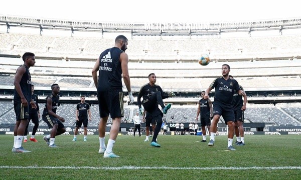 The contrasting fortunes of star names left at home for World Cup 2018 - Bóng Đá