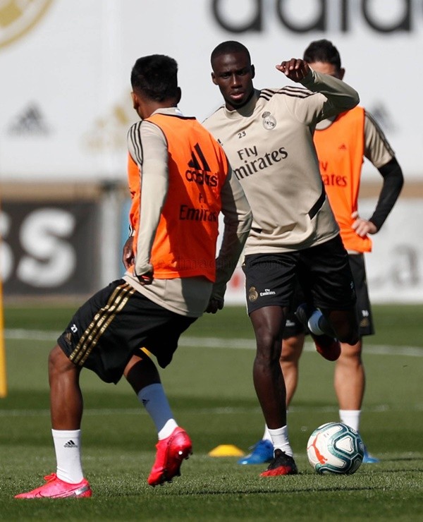 Ảnh trận Torino - AC Milan - Bóng Đá