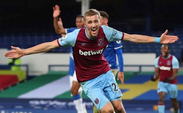 Five Players Who Could Replace Paul Pogba  - Bóng Đá