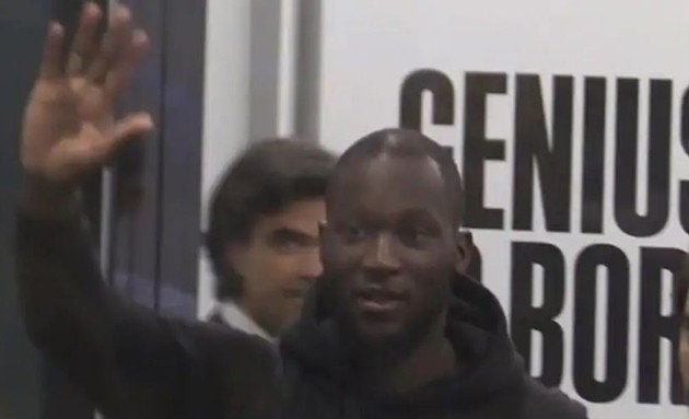 Ảnh: LUKAKU khám - Bóng Đá