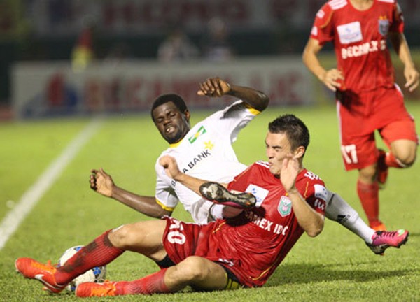 Lee Nguyễn và những cầu thủ Việt kiều từng tạo dấu ấn tại V-League - Bóng Đá