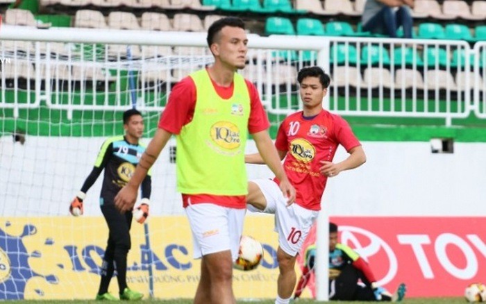 Lee Nguyễn chú ý, V-League không phải mảnh đất lành với cầu thủ gốc Mỹ - Bóng Đá