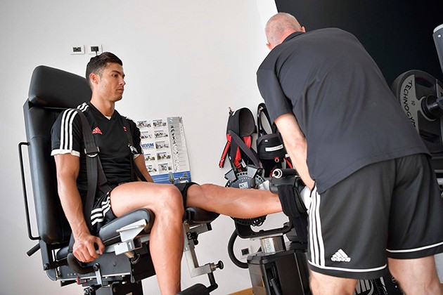 Sau tất cả, ngôi sao lớn nhất của Juventus đã xuất hiện - Bóng Đá