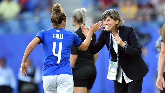 ẢNH SAU TRẬN: NỮ Ý - TRUNG (MAI LÊN) - Bóng Đá