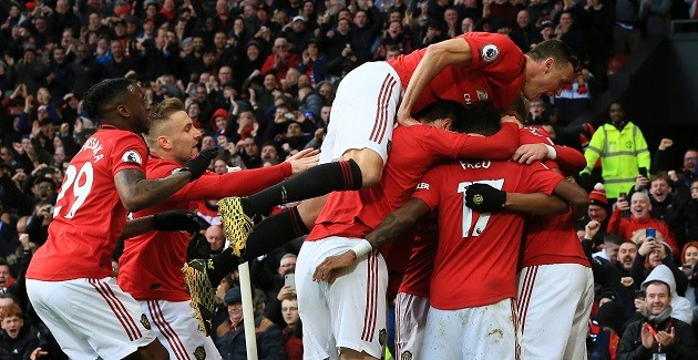 Carrick và Kieran McKenna tập cho Wan-Bissaka tấn công - Bóng Đá