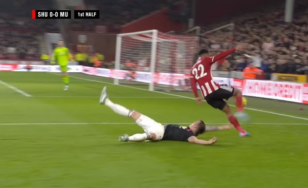 10 khoảnh khắc thất bại tại Premier League: 