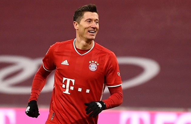 Từ Bruno đến Messi: Đội hình 11 cầu thủ được yêu mến nhất năm 2020 - Bóng Đá