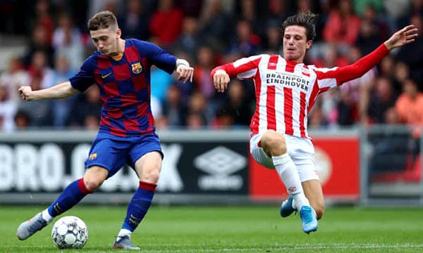 Louie Barry - sao mai 17 tuổi sút tung lưới Liverpool là ai? - Bóng Đá