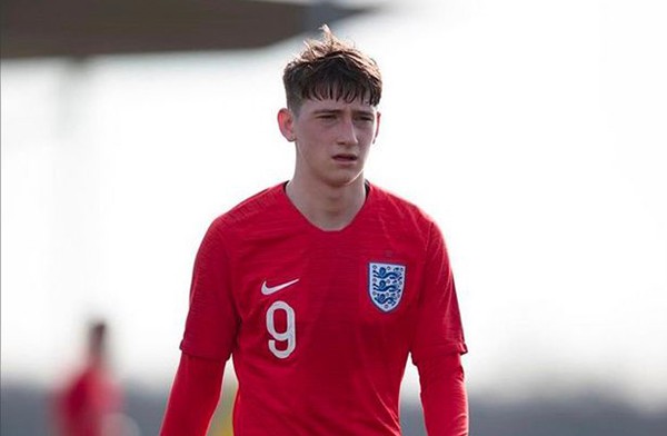 Louie Barry - sao mai 17 tuổi sút tung lưới Liverpool là ai? - Bóng Đá