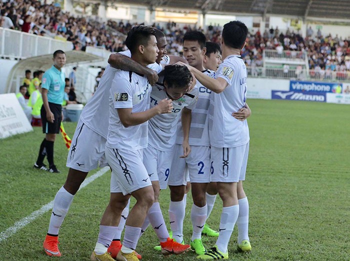 17h00 ngày 28/07, Thanh Hoá vs HAGL: Đội khách cần điểm để sinh tồn - Bóng Đá