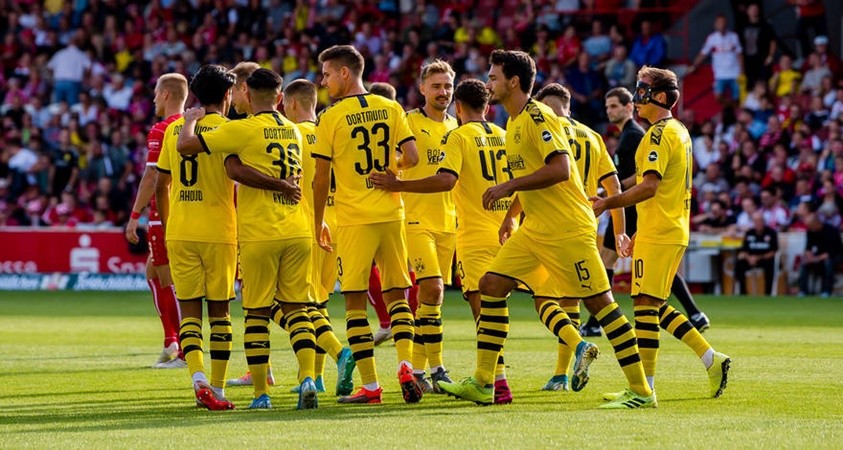 Giao hữu từ thiện: Dortmund đè bẹp Cottbus 5 bàn  - Bóng Đá
