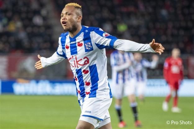 Đoàn Văn Hậu ngồi dự bị trận thứ 19, SC Heerenveen đứt mạch trận bết bát - Bóng Đá