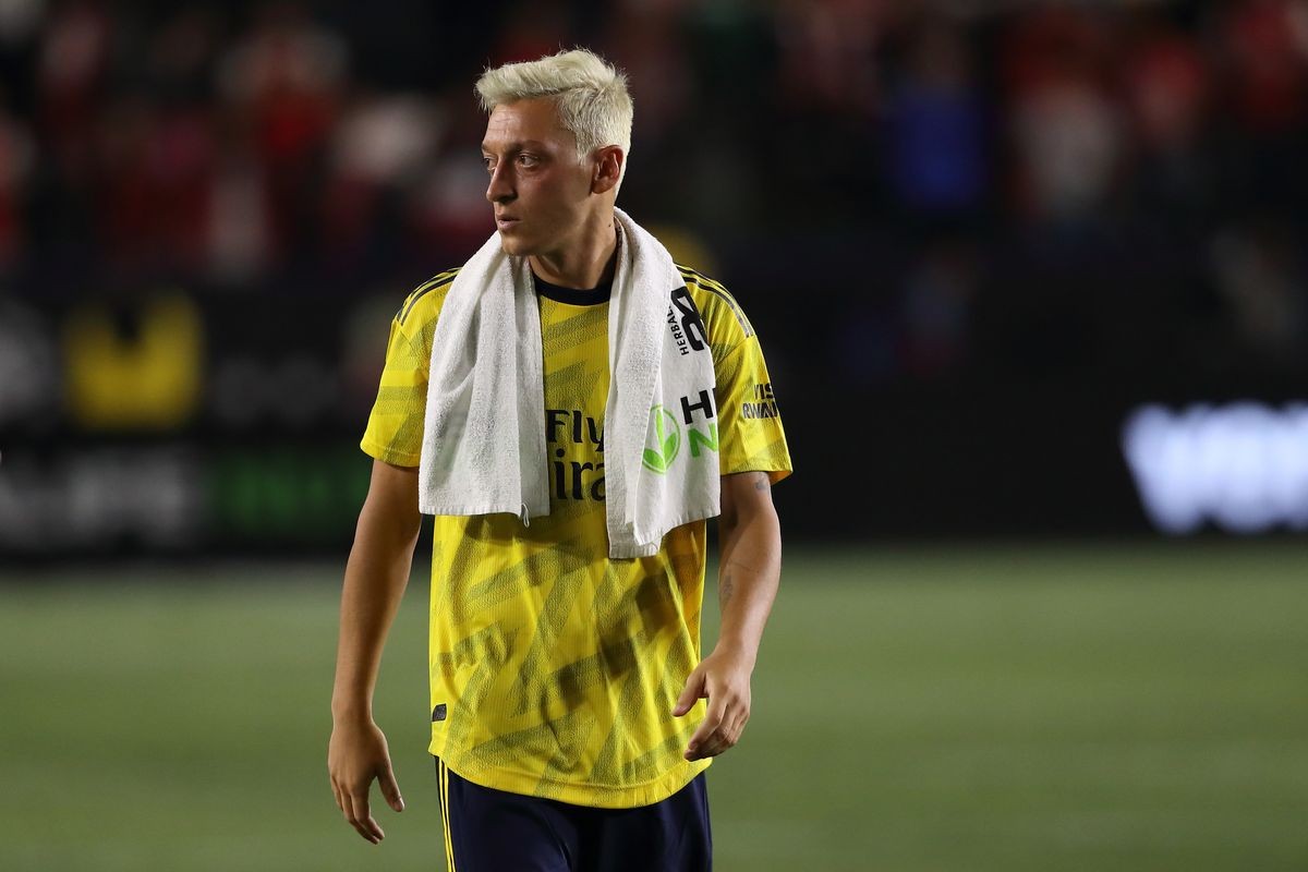 10 players dyed hair blonde like Ozil - Bóng Đá