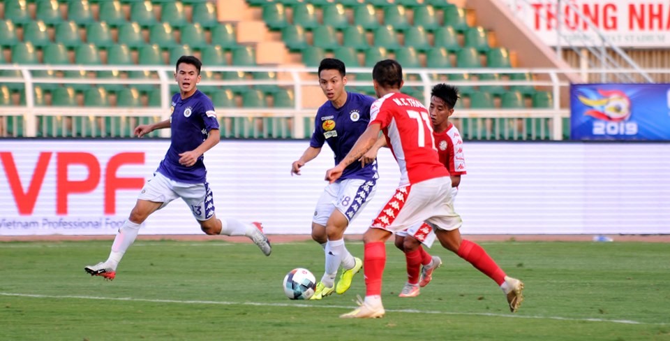 Công Phượng tiếp tục 