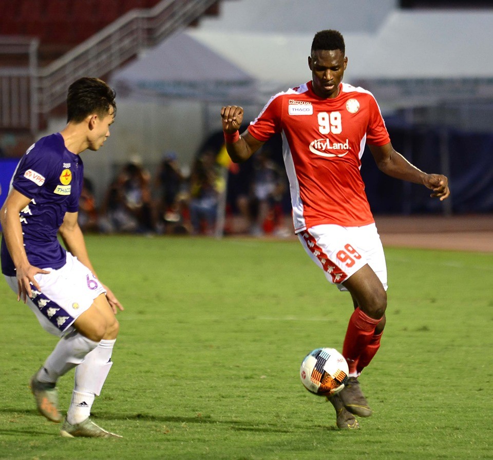 Công Phượng tiếp tục 