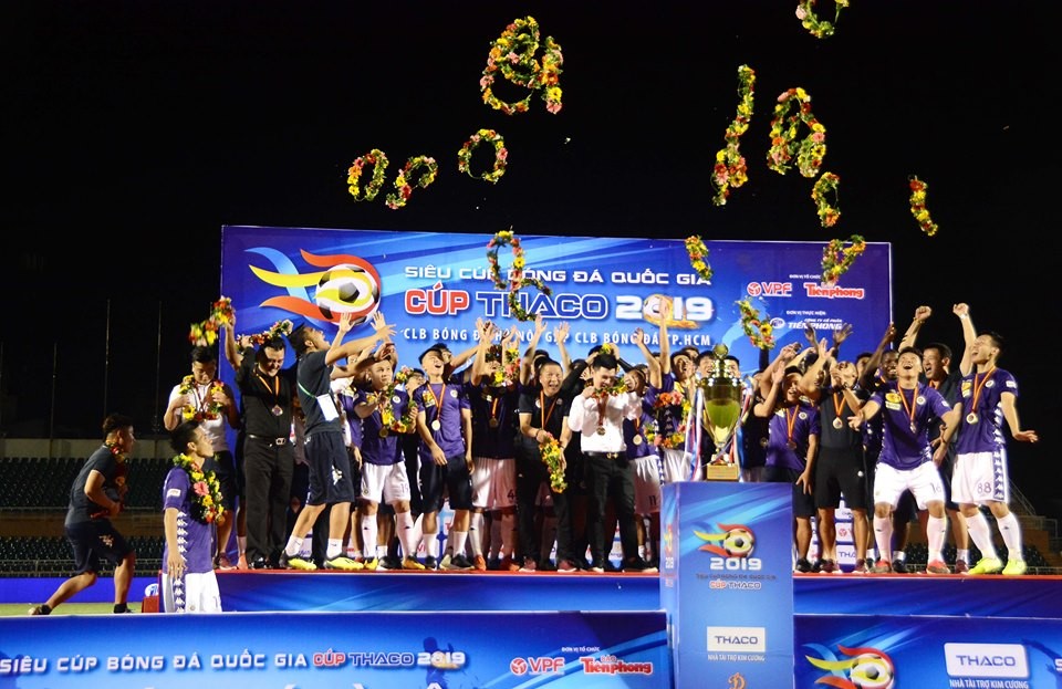 Công Phượng tiếp tục 