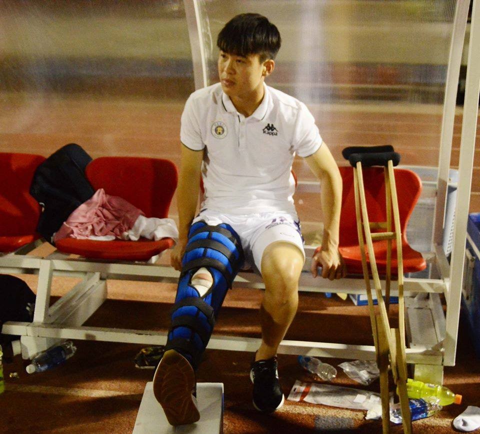 Công Phượng tiếp tục 