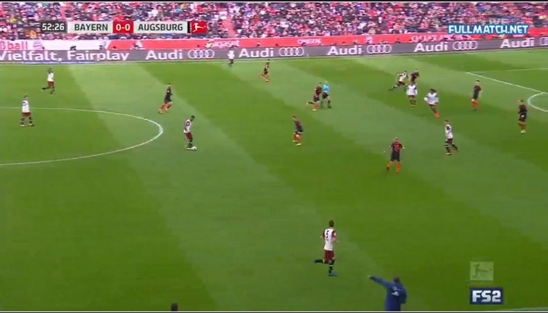 Boateng bấm bóng thiên tài giúp Muller ghi bàn - Bóng Đá