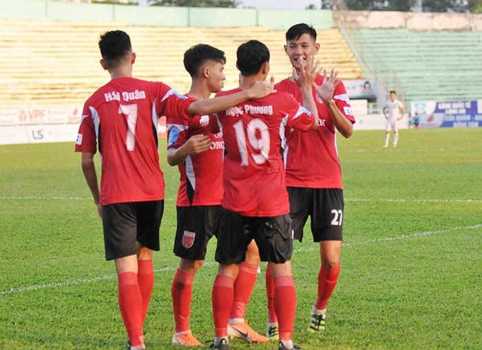 Long An hoà đáng tiếc An Giang trong ngày bầu Thắng đến dự khán - Bóng Đá