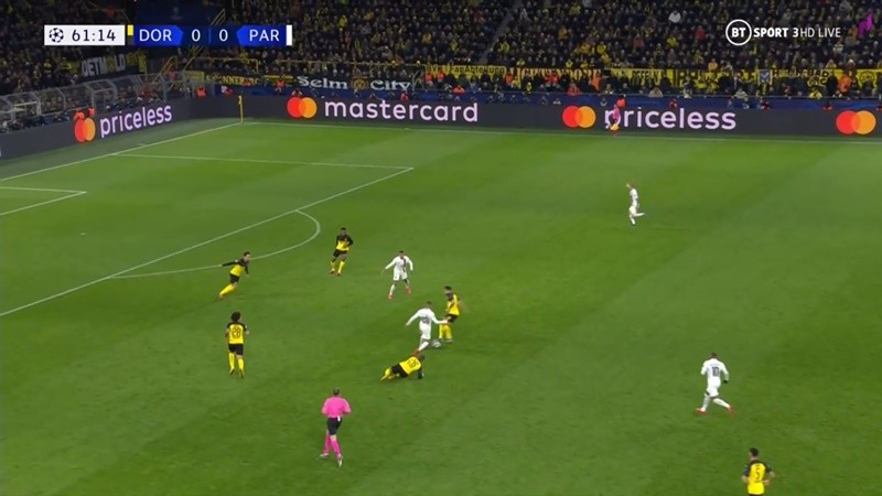 Sao PSG tự biến mình thành 