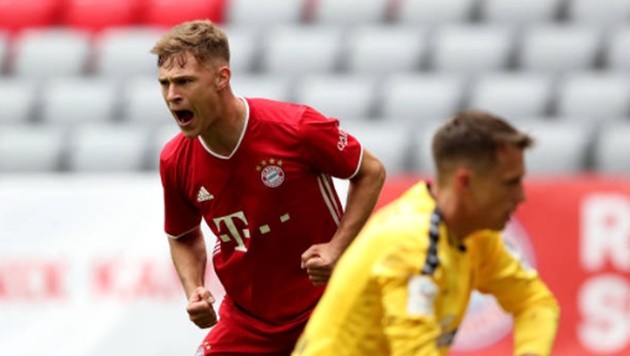 Ảnh sau trận Bayern - Freiburg - Bóng Đá