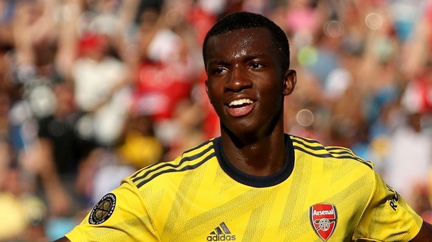 Nhìn sao trẻ tỏa sáng, Arsenal phải thầm cảm ơn Chelsea - Bóng Đá