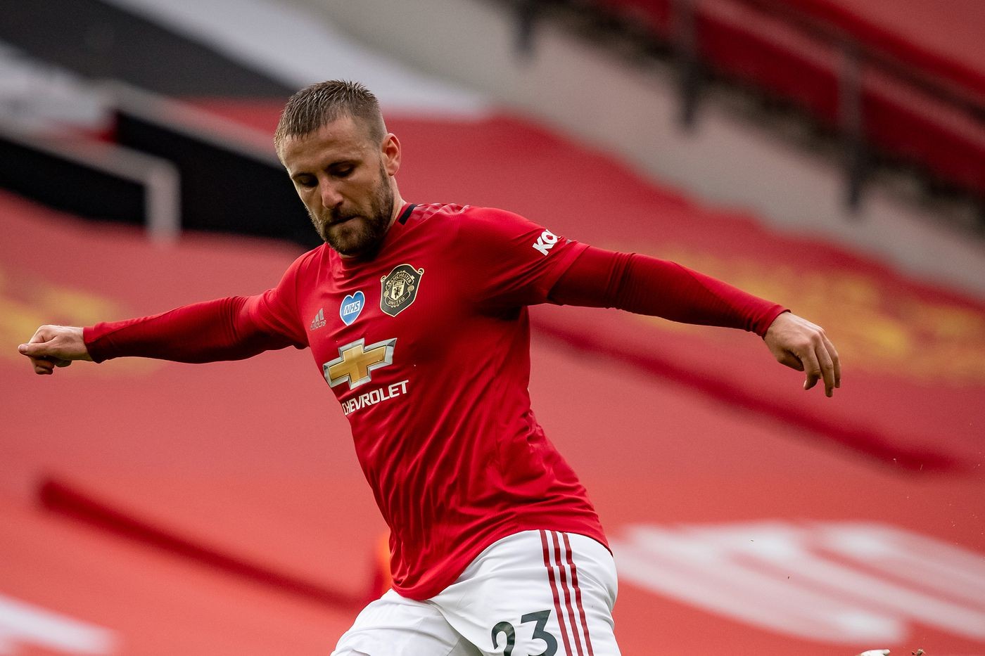 Tân binh M.U hiện diện, Luke Shaw lột xác khủng khiếp thế nào? - Bóng Đá