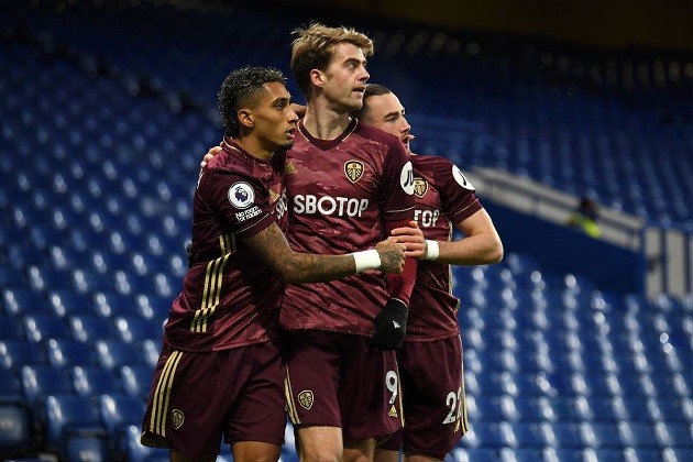 Hành động 'dại dột' của sao trẻ Leeds giúp Chelsea giành chiến thắng - Bóng Đá
